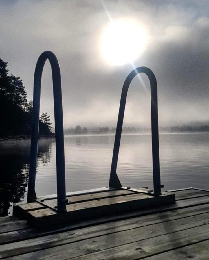 Mysig Timmerstuga Med Braskamin Naera Hovfjaellet Torsby Luaran gambar